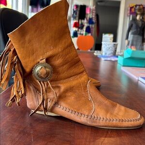 Vintage Moccasins with Fringe